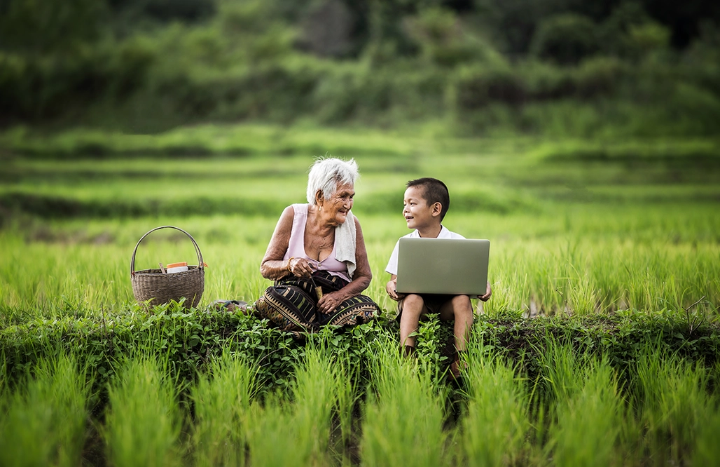 Maersk-Old woman and boy